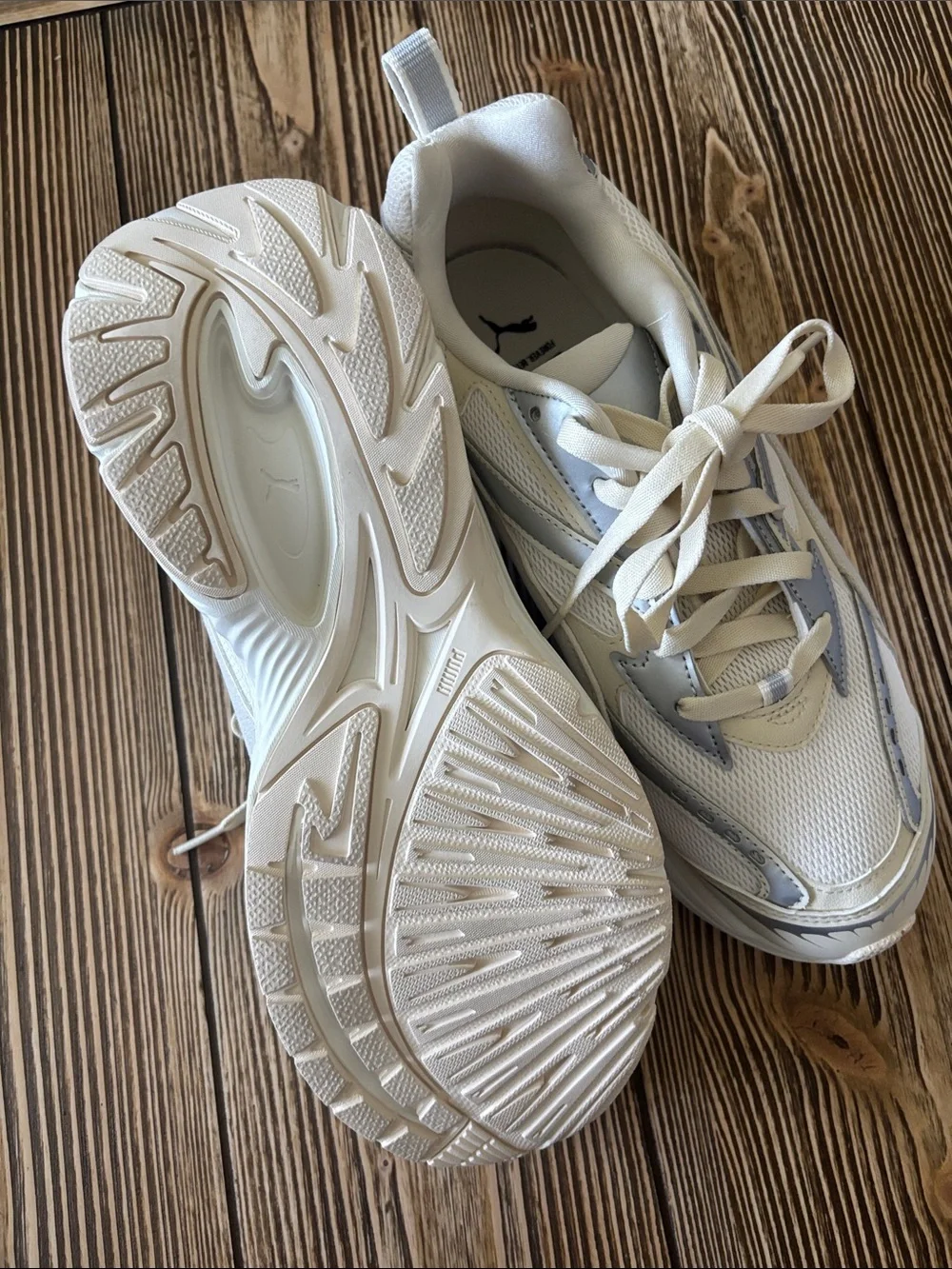 Puma Men  White and Light Gray Lace-Up Sneakers